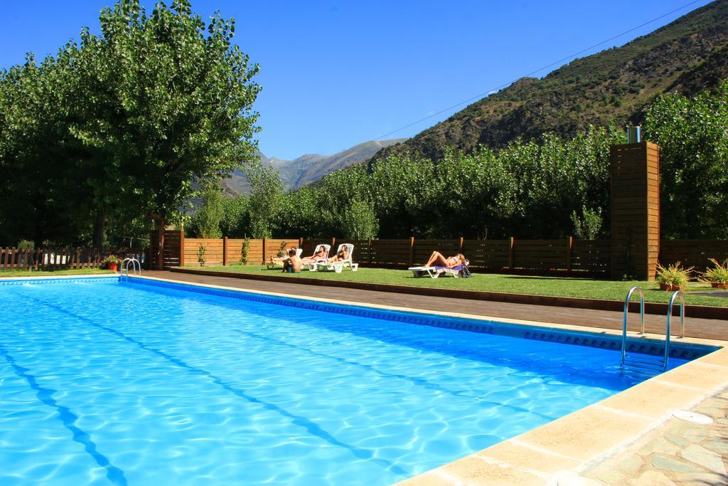 Bungalows Nou Camping La Guingueta D'Aneu Exteriér fotografie