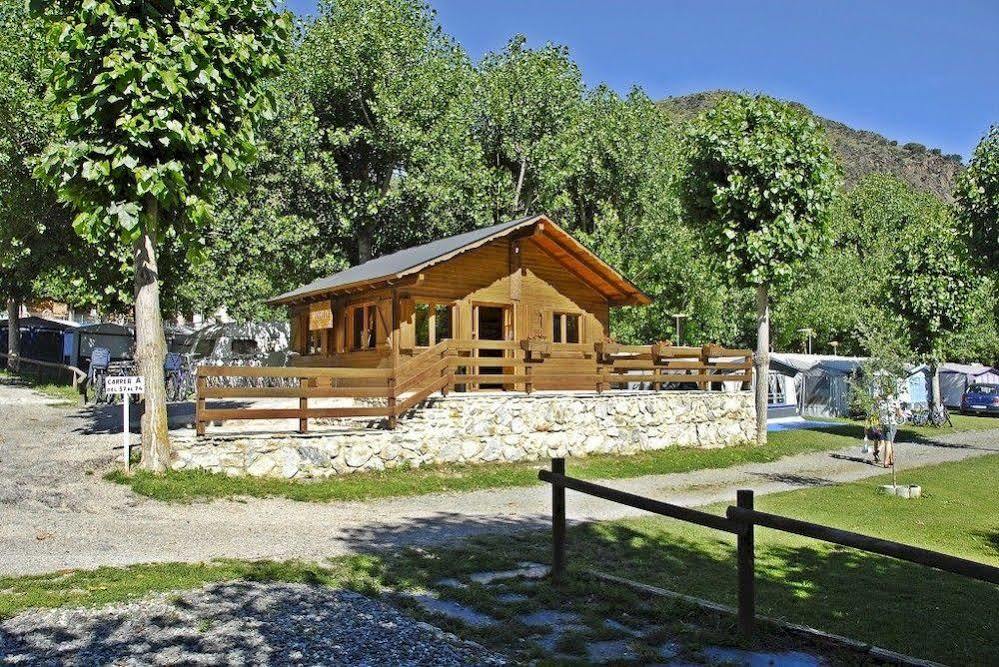 Bungalows Nou Camping La Guingueta D'Aneu Exteriér fotografie